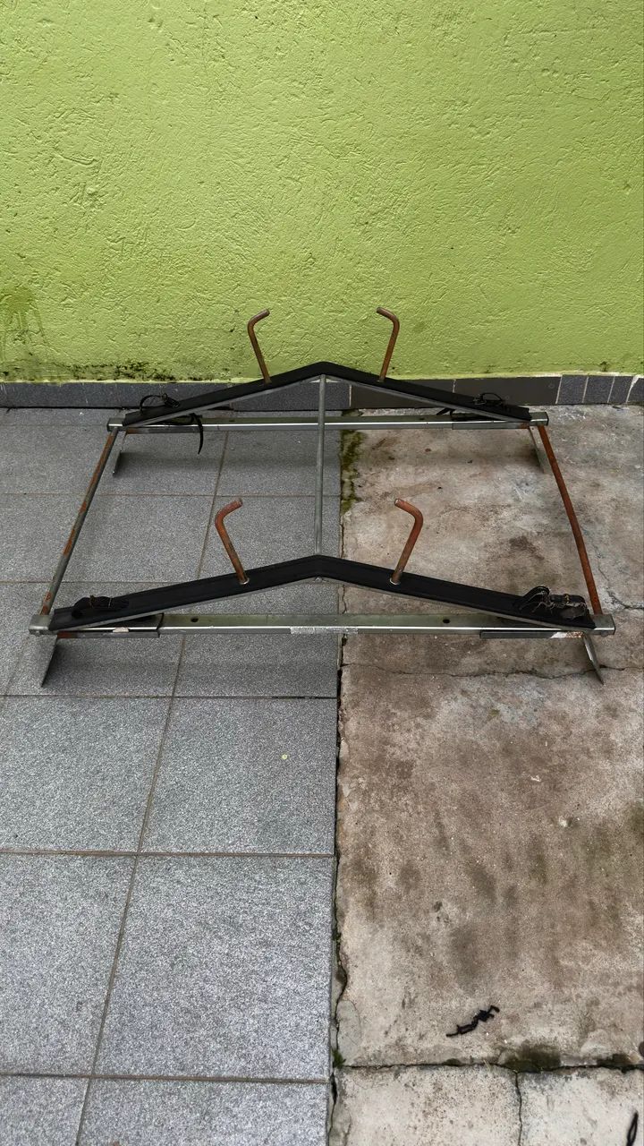 Rack de teto para escadas