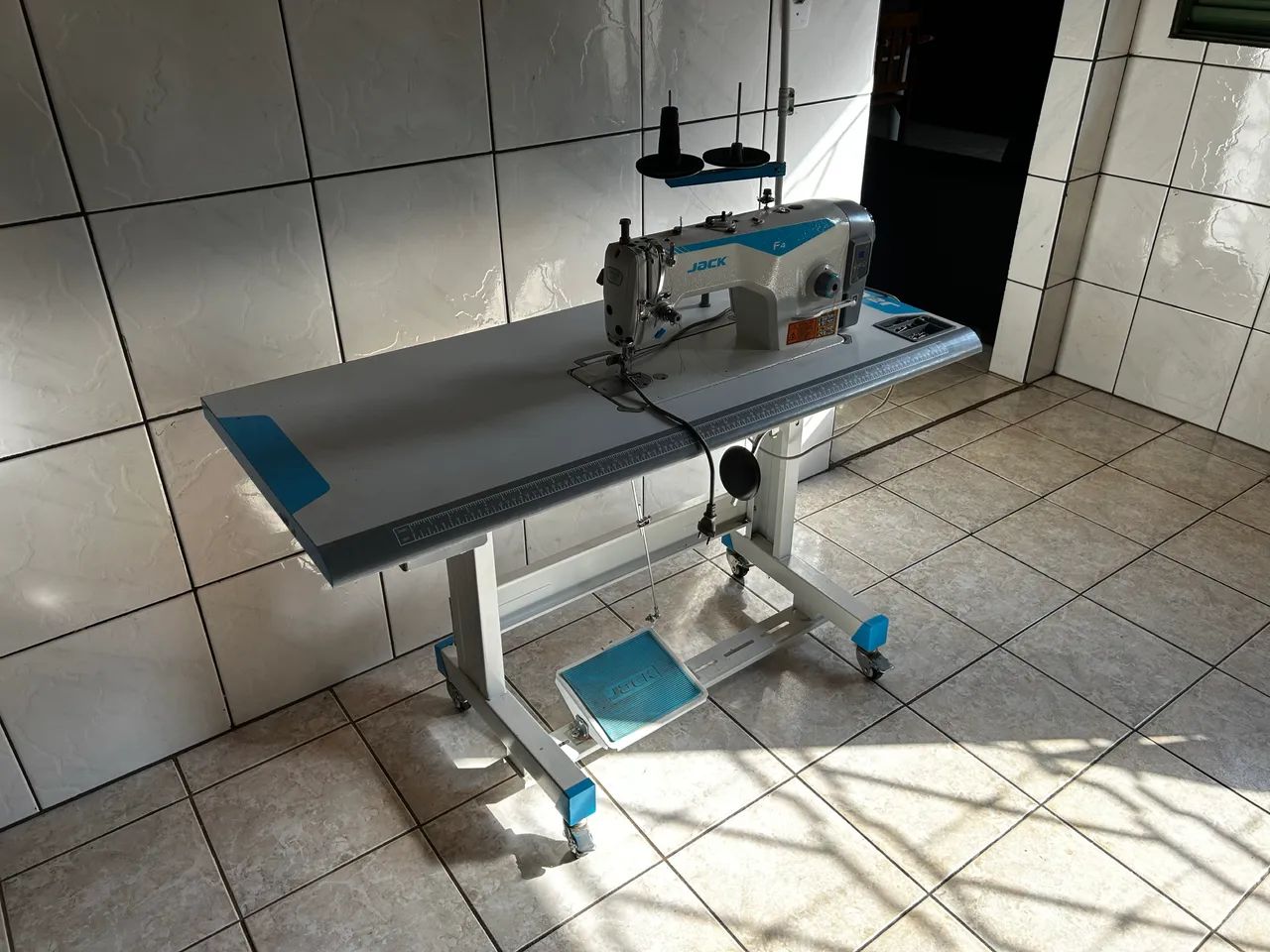 Vende se máquina de costura - Foto 2