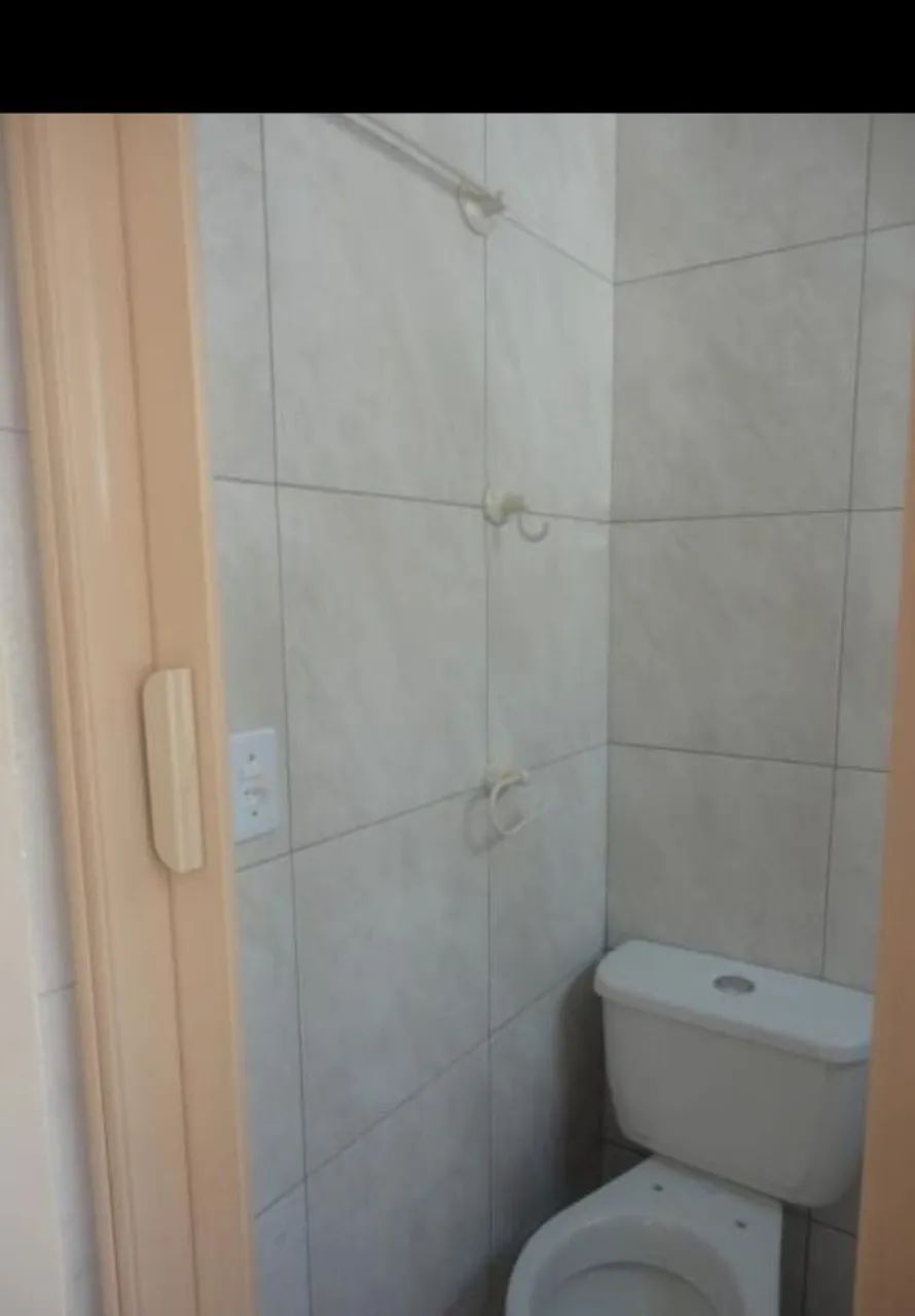 Alugo quartos para rapazes e senhores.  - Foto 3