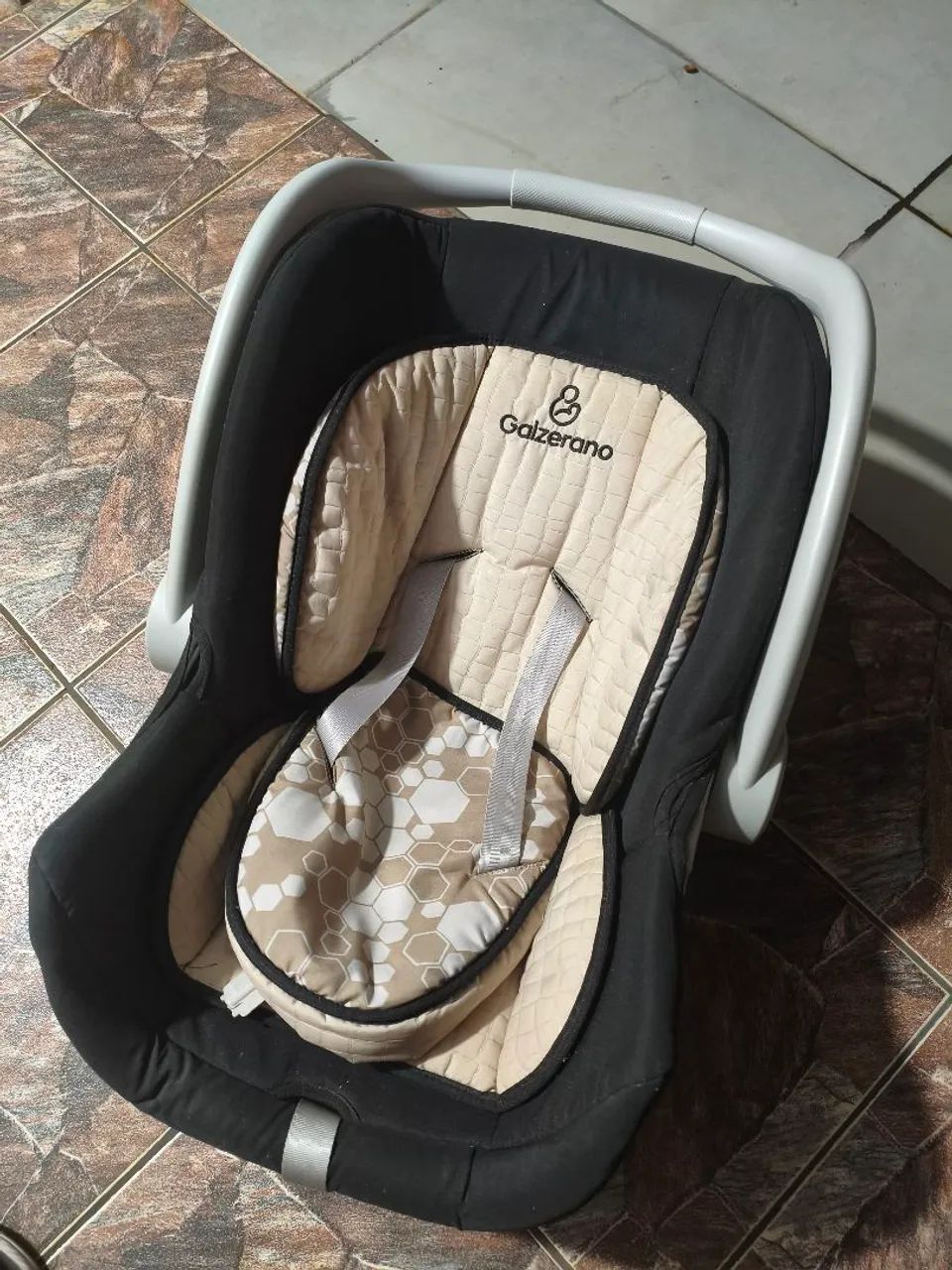Carrinho bebe com bebe conforto  - Foto 4