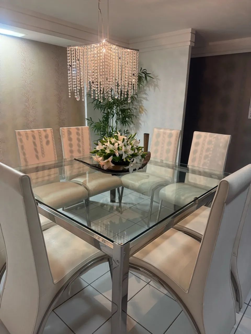 Conjunto de Jantar Moderno e Elegante