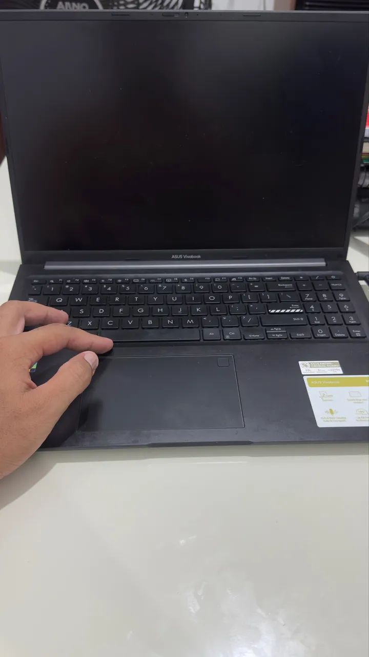Vende-se ASUS VIVOBOOK I7 - Foto 4
