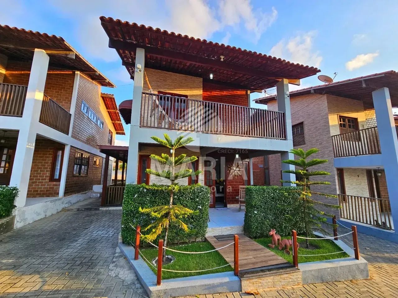 Casa de condomínio com 04 quartos à venda em Gravatá/PE!