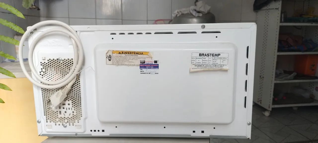 Vendo microondas cap.31 litros  - Foto 2