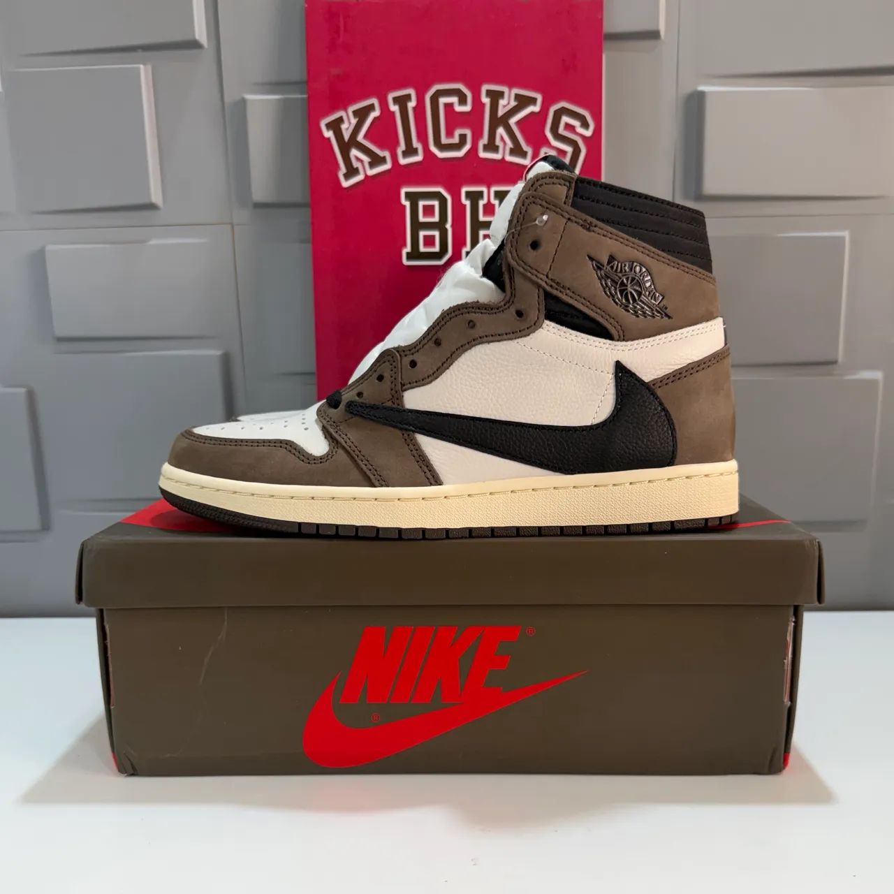 Air Jordan 1 High x Travis Scott Mocha 40 - Calçados - Cruzeiro do
