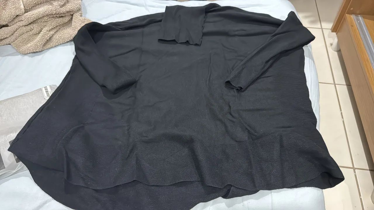 Blusa de frio - poncho NOVA  - Foto 2