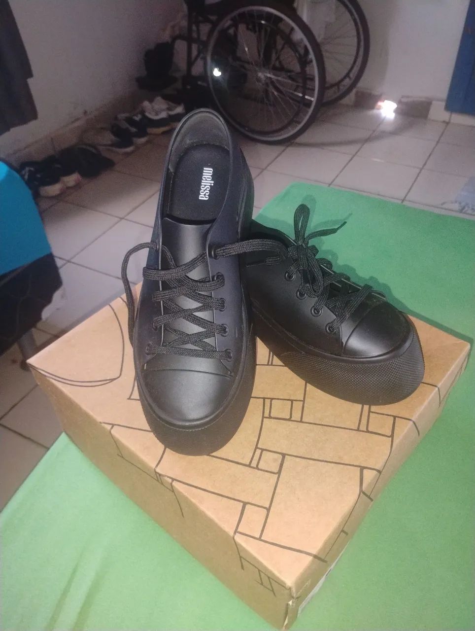Tênis melissa 37