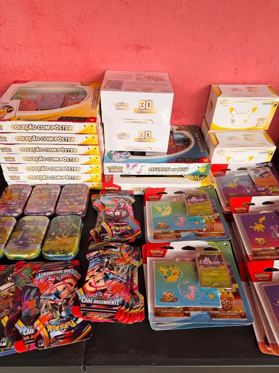 Pokémon 30th - Inglês e Português Lacrado