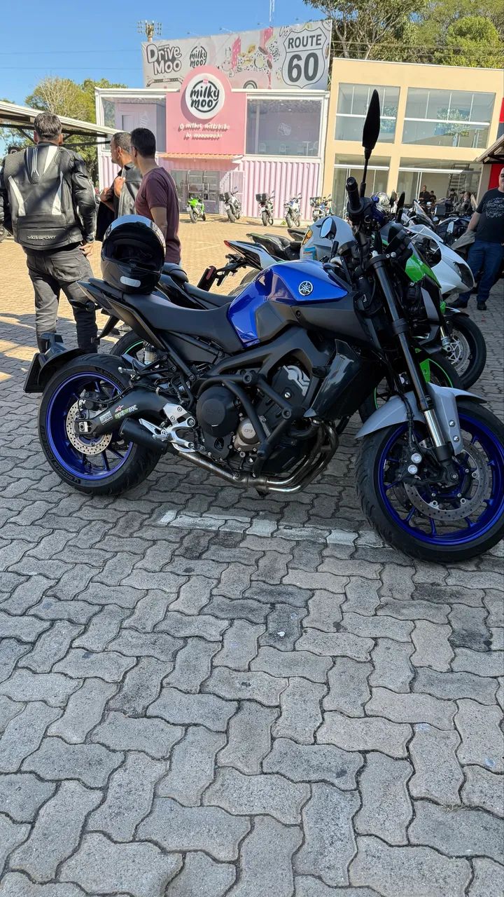 Mt09 