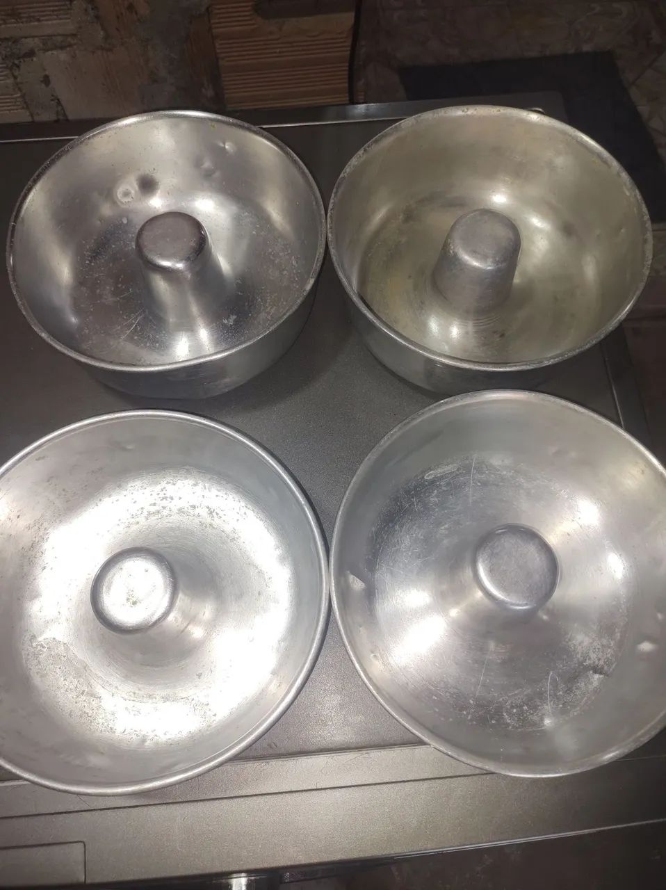 Formas de bolo e pizza 