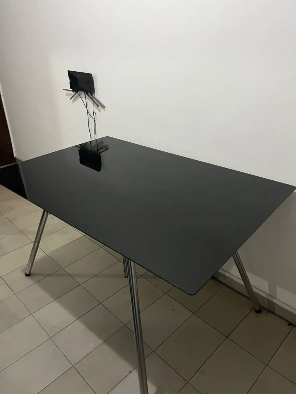 Mesa de vidro preta  - Foto 4