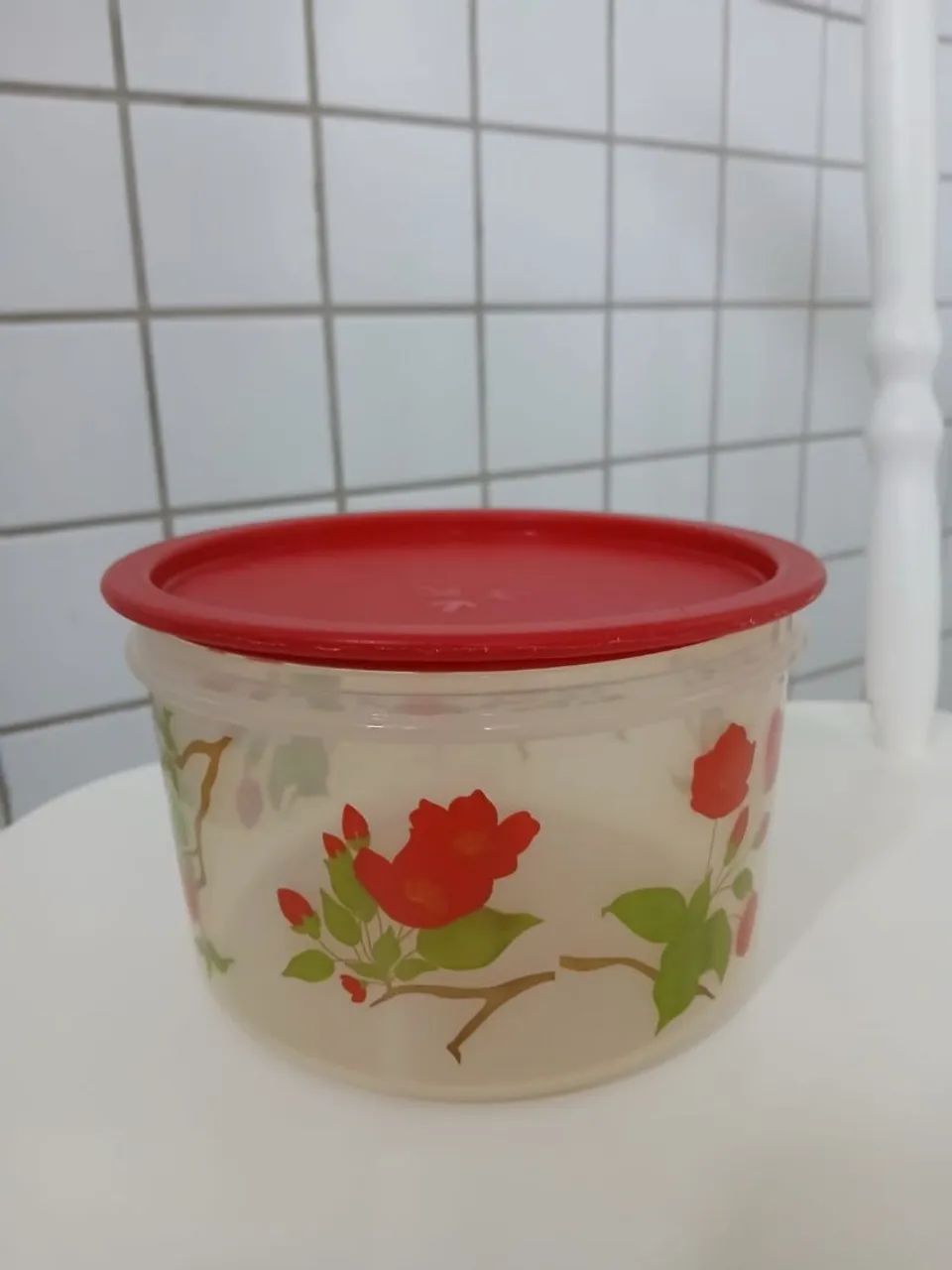 Tupperware 