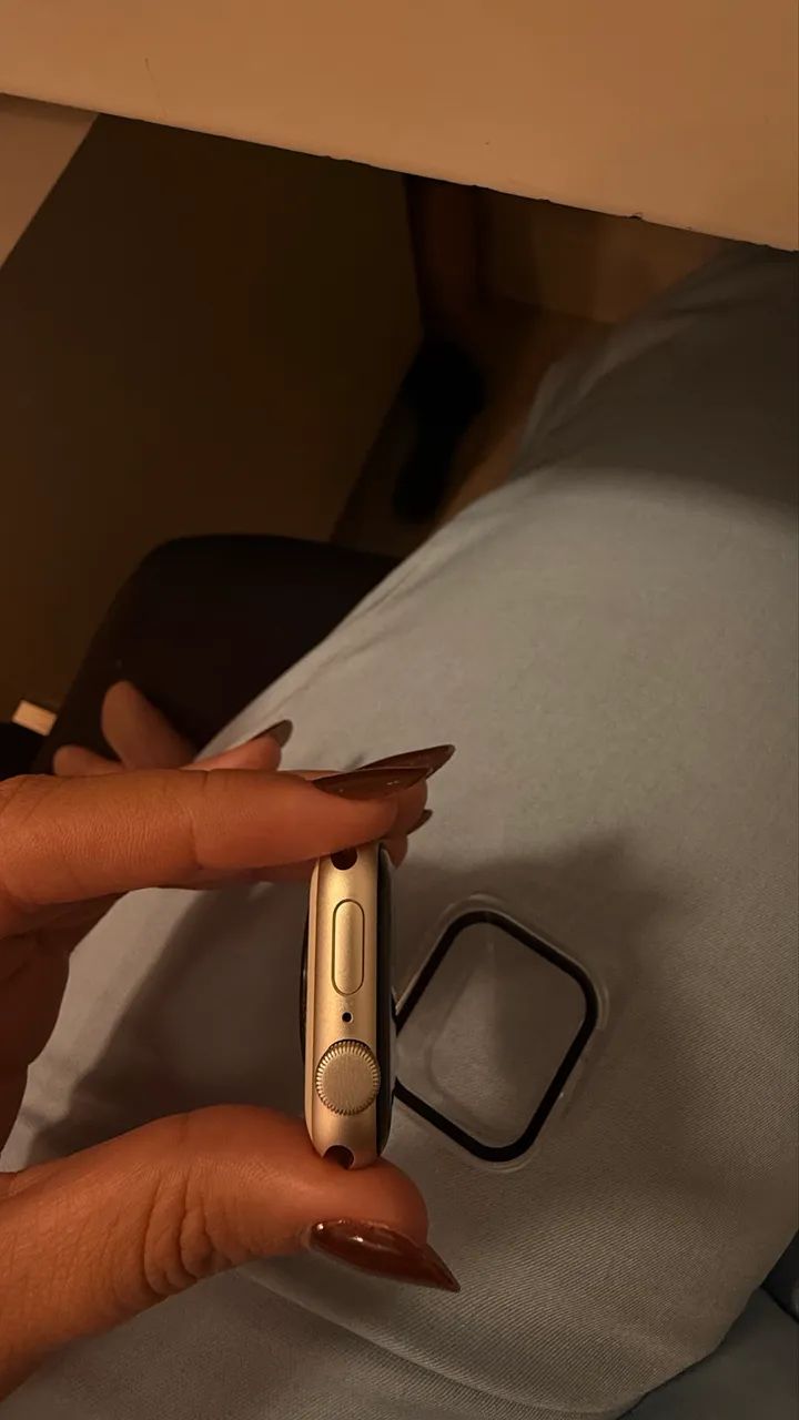 Apple Watch SE (Gen 2) 40mm Starlight - Foto 2