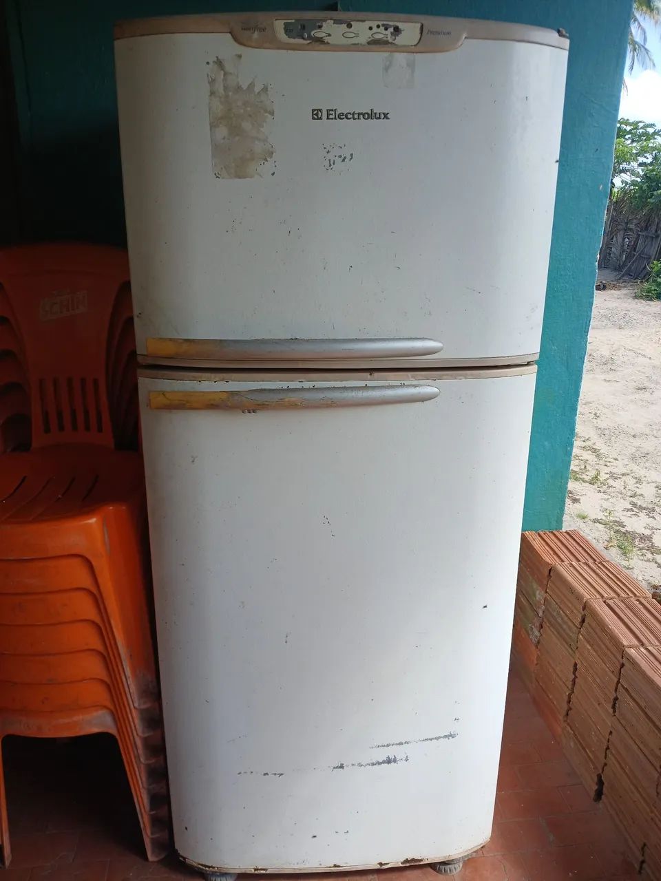 Geladeira com defeito 
