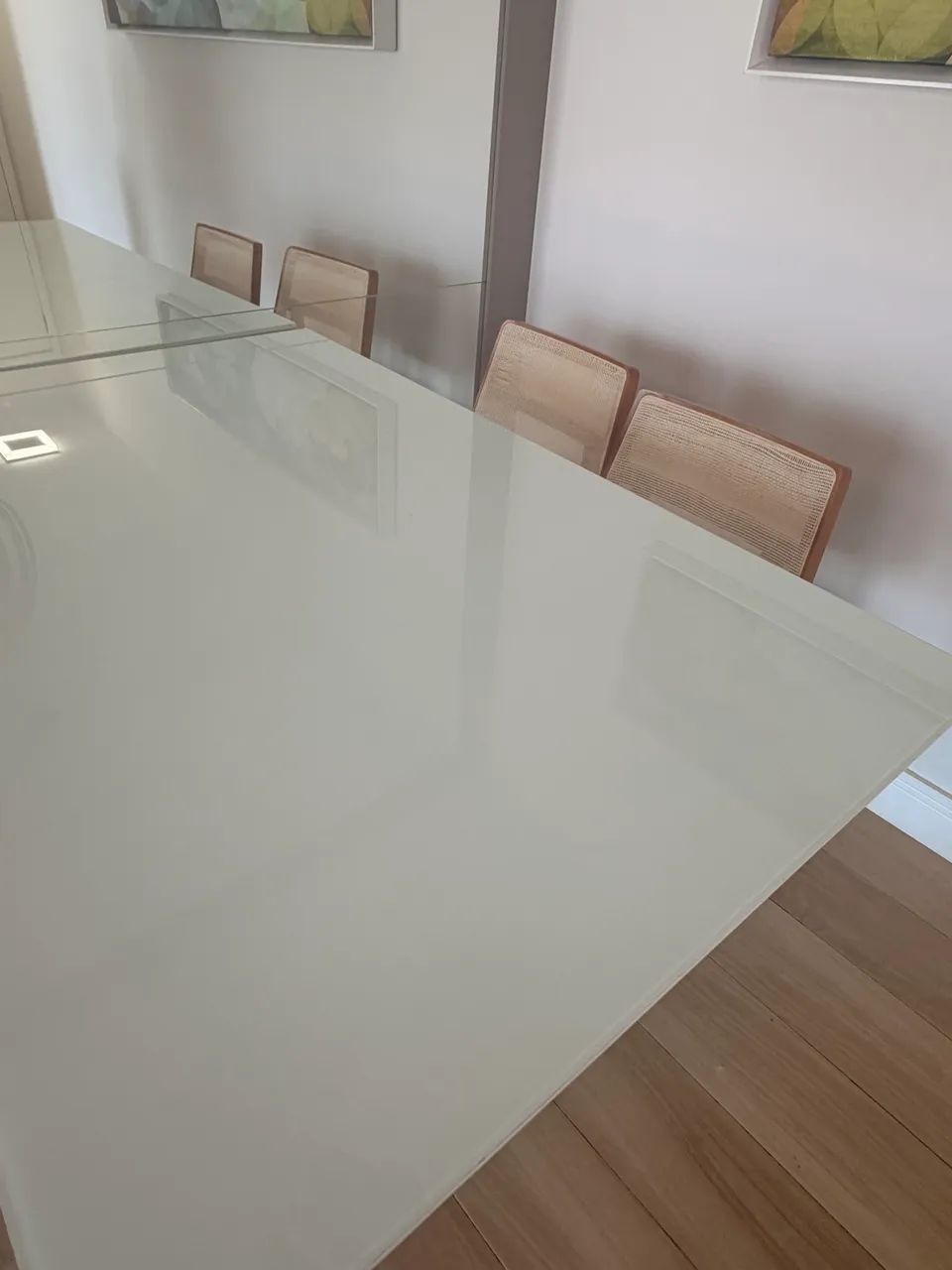 Mesa de madeira multilaminada com vidro laqueado branco artefacto  - Foto 5