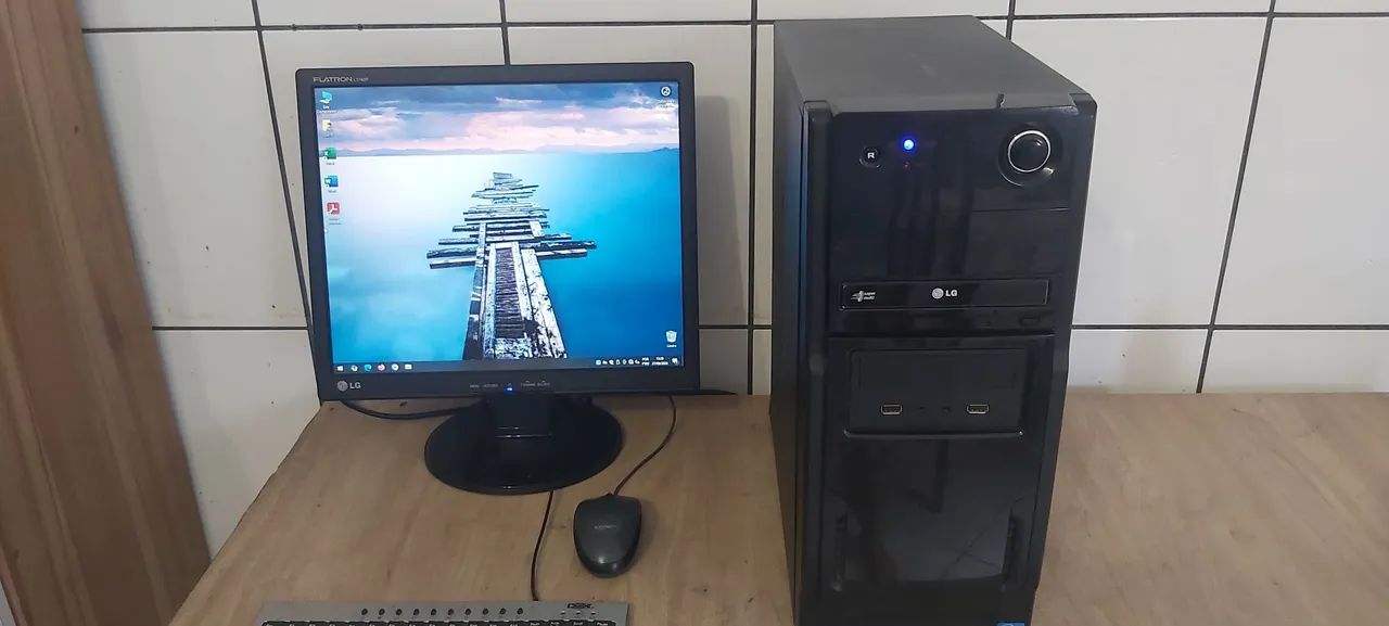 PC completo, CoreI3 3°,8GB memória,SSd 120GB,Tela 17