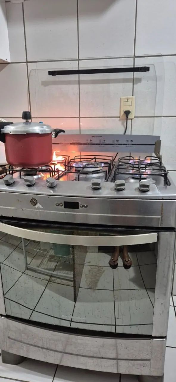 Fogão 5 bocas Brastemp (PARA VENDA OU REAPROVEITAMENTO DE PEÇAS)