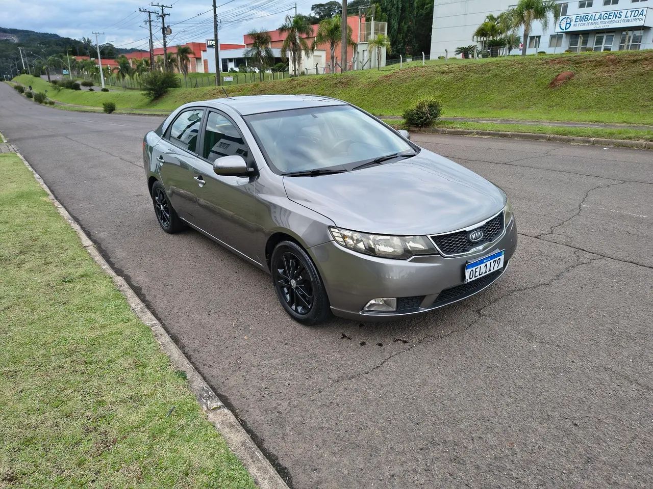KIA Cerato 1.6 16V AUT. 2012