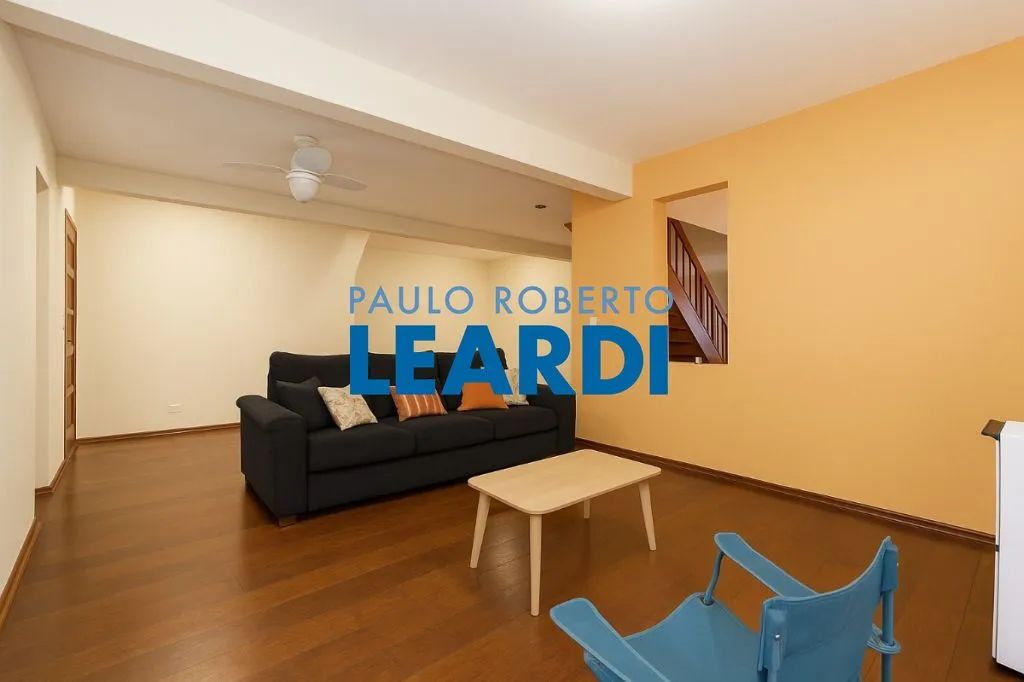 CASA DE VILA - VILA OLÍMPIA - SP
