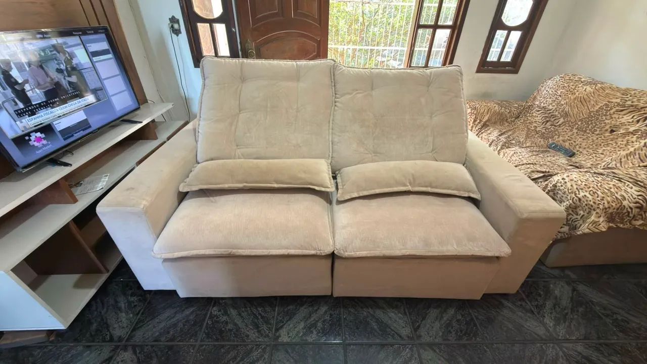 Sofá Retrátil reclinável para 3 pessoas - Foto 4