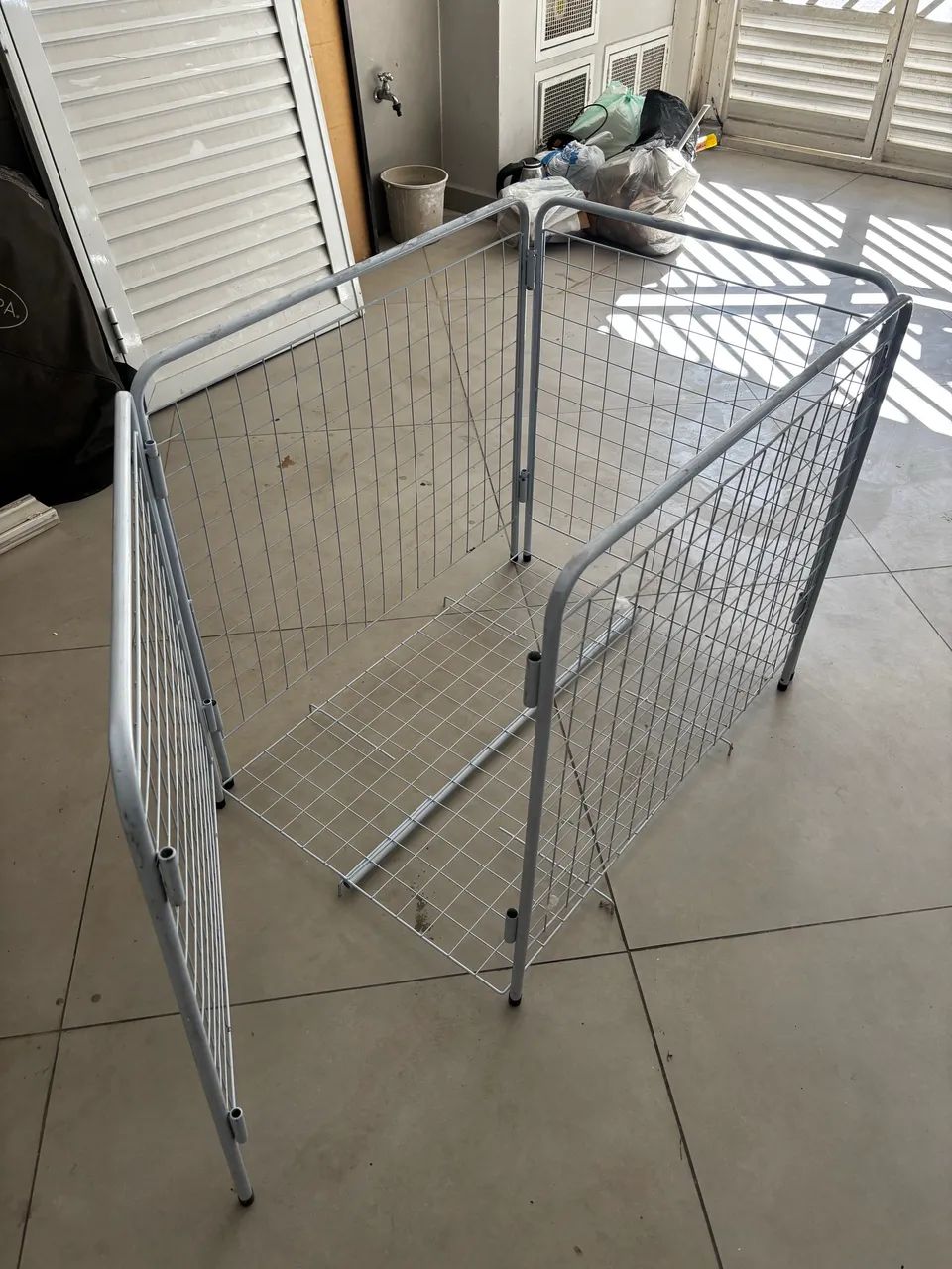 cesto expositor aramado com fundo regulável, - Foto 3