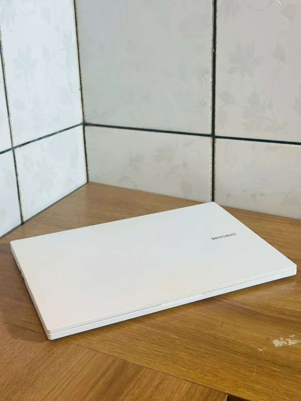 Notebook Samsung Book NP550XDA - Foto 5
