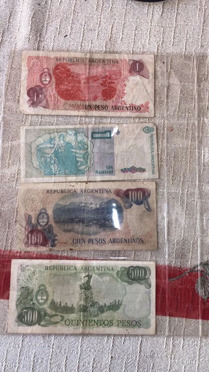 Lote com 4 cédulas antigas originais da Argentina. - Foto 2