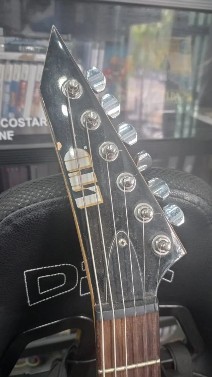 Guitarra LTD M10 - Foto 3