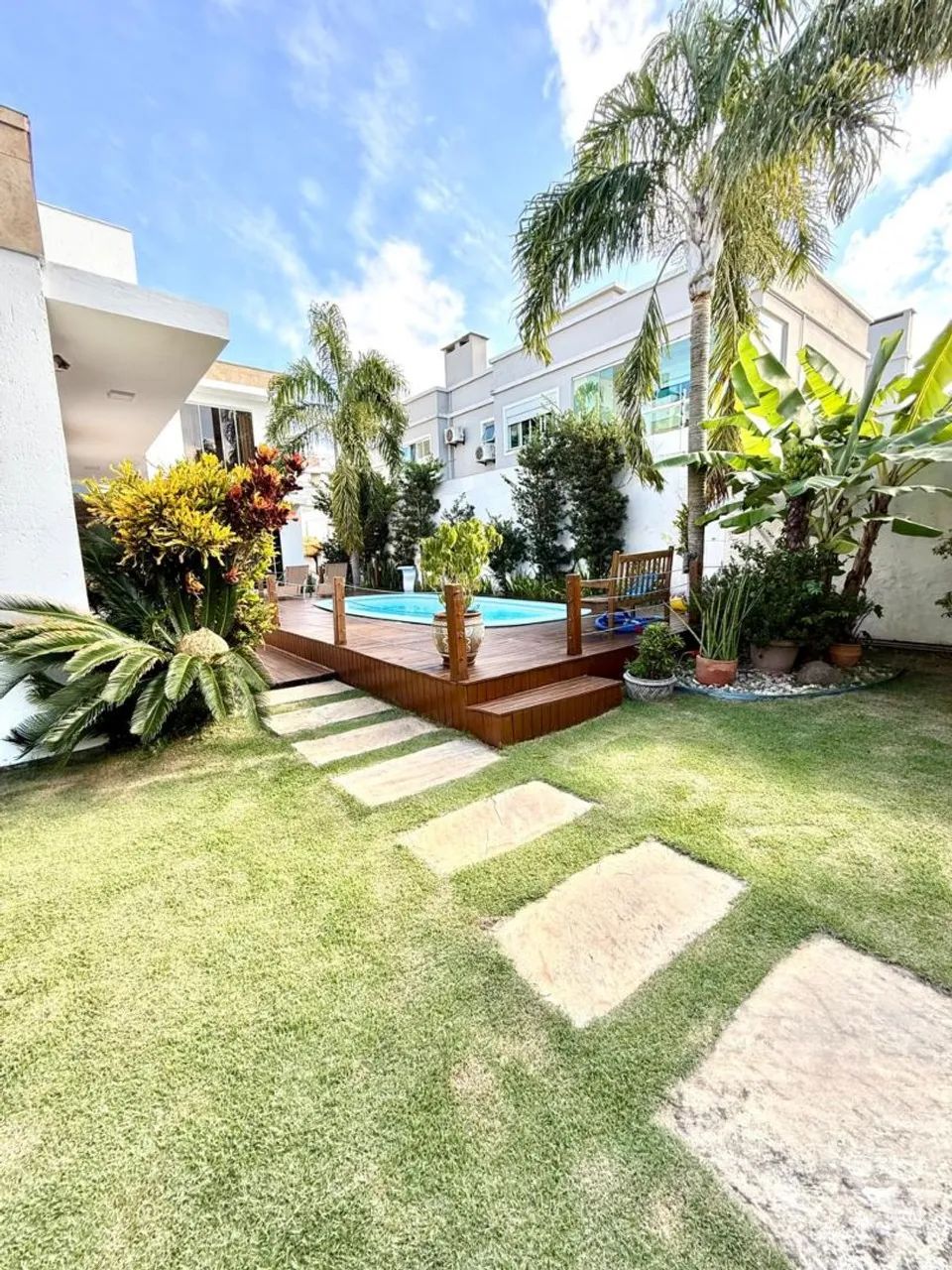 Casa 3 quartos na Praia dos Ingleses na região das Gaivotas 