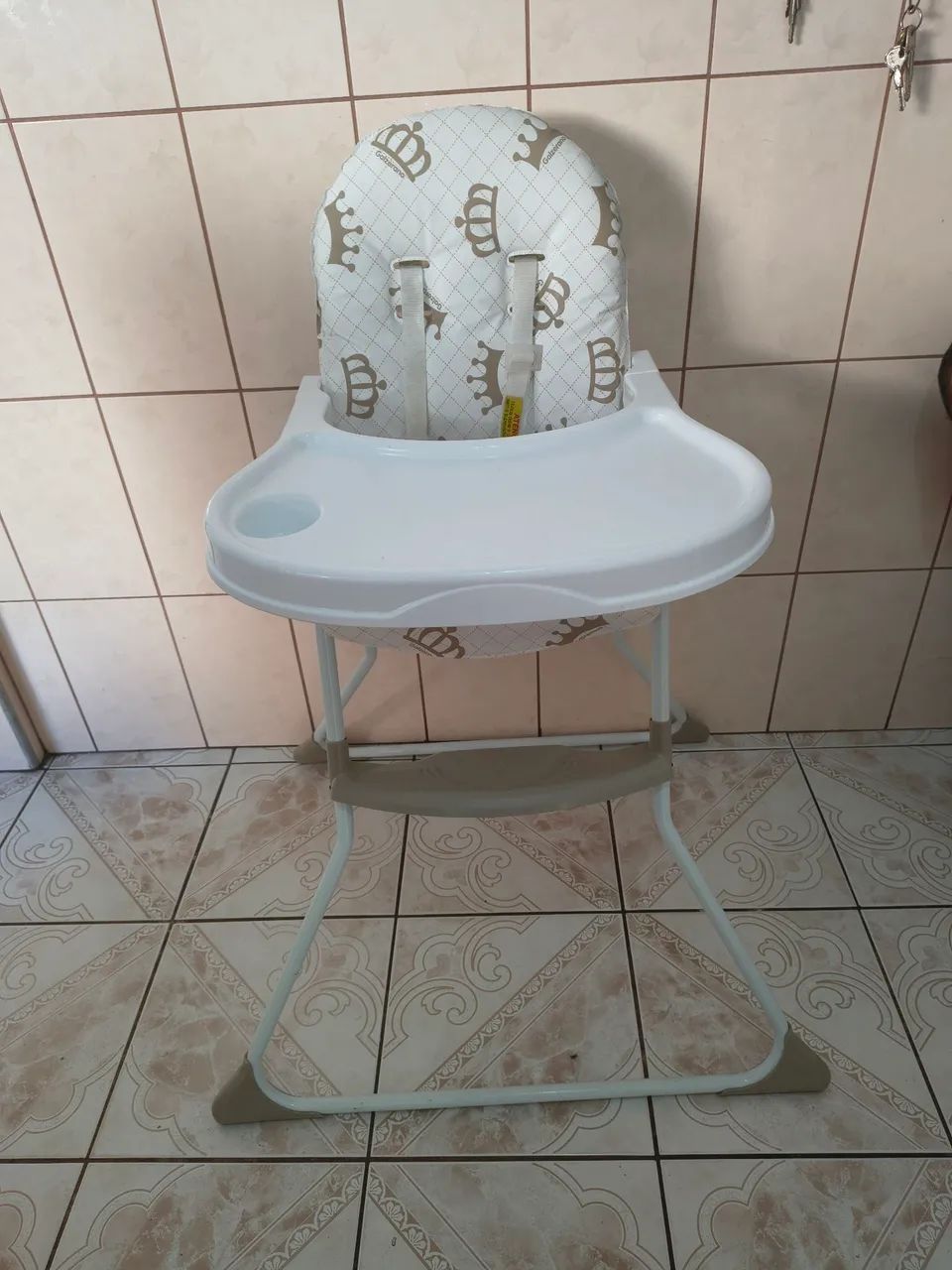 Cadeira de alimentação em ótimo estado  - Foto 3