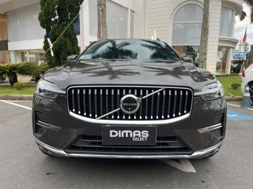 Volvo XC-60 T-8 Ultimate 2.0 AWD (híbrido) 2024
