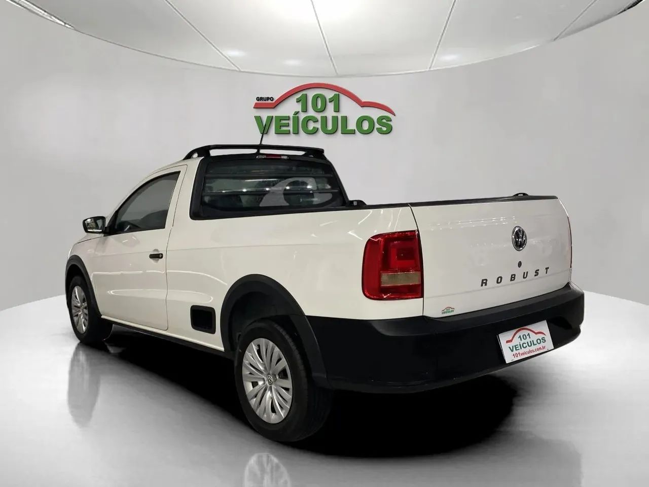Volkswagen Saveiro Robust 1.6 Total Flex 16V 2023 - Foto 4