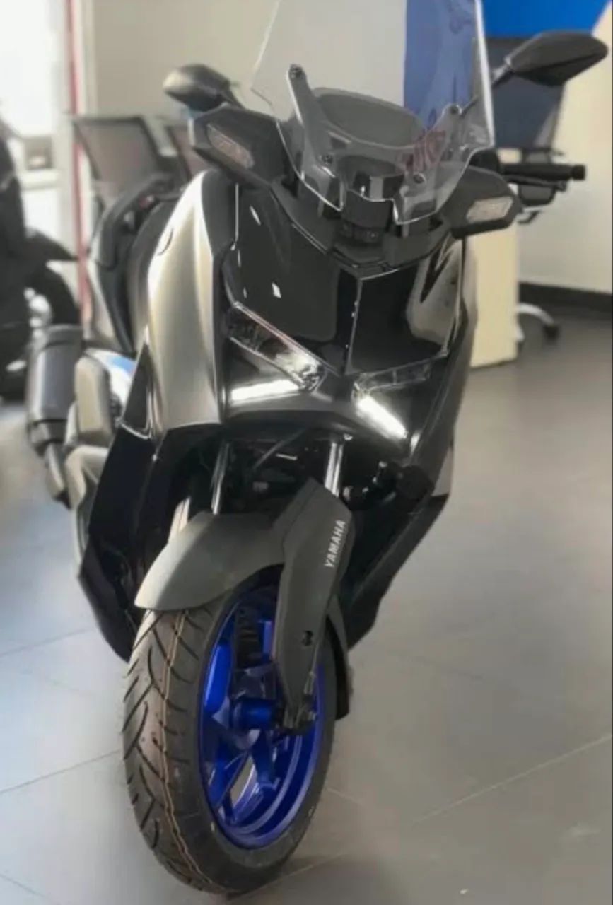 Xmax 300 conect 2026 - aceito troca  - Foto 2