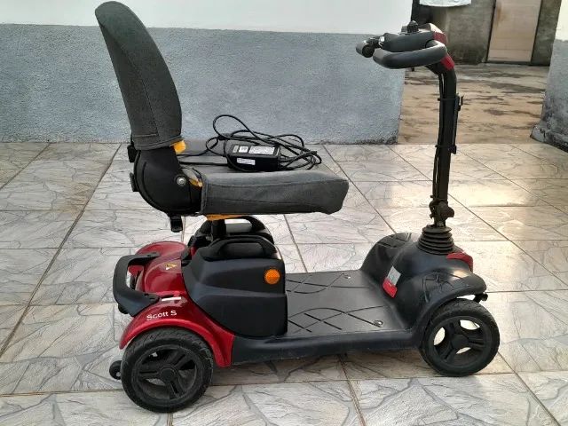 Cadeira de rodas motorizada  - Foto 4