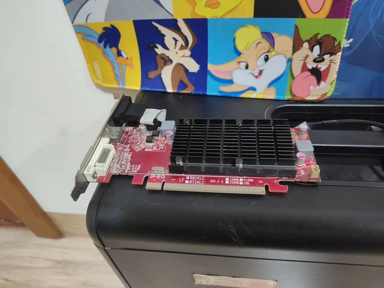 Kit PC Completo: Gabinete Gamer + Radeon HD 5450 + Placa Mãe DDR3 + Windows 10 - R$200 - Foto 2