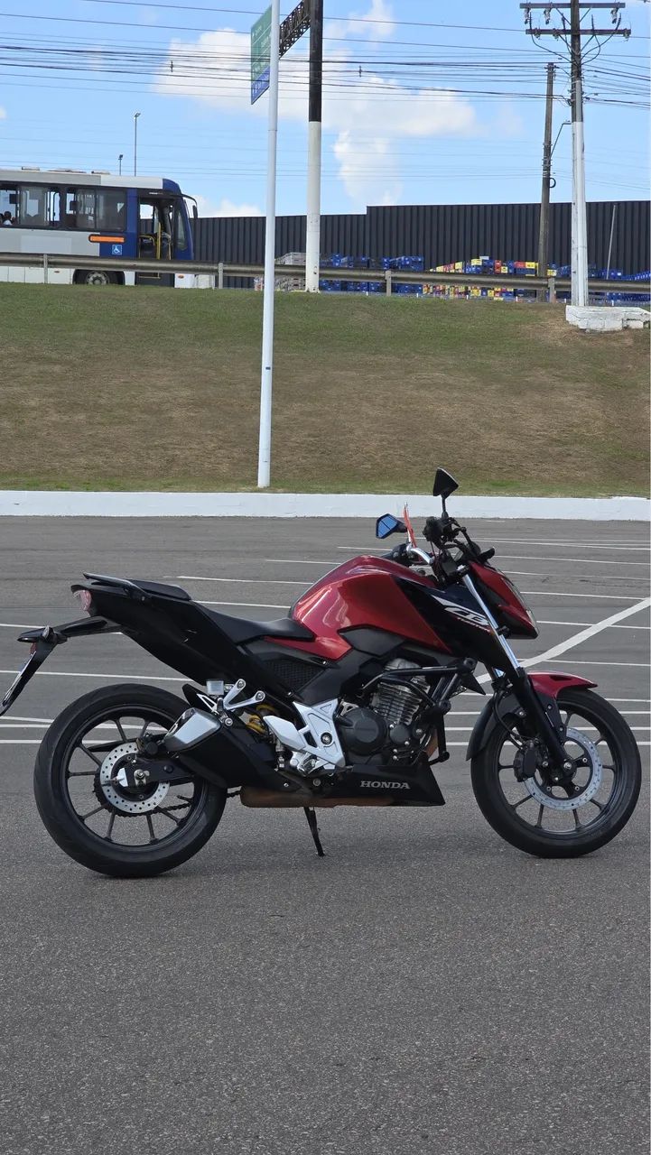 CB twister 300 f ABS