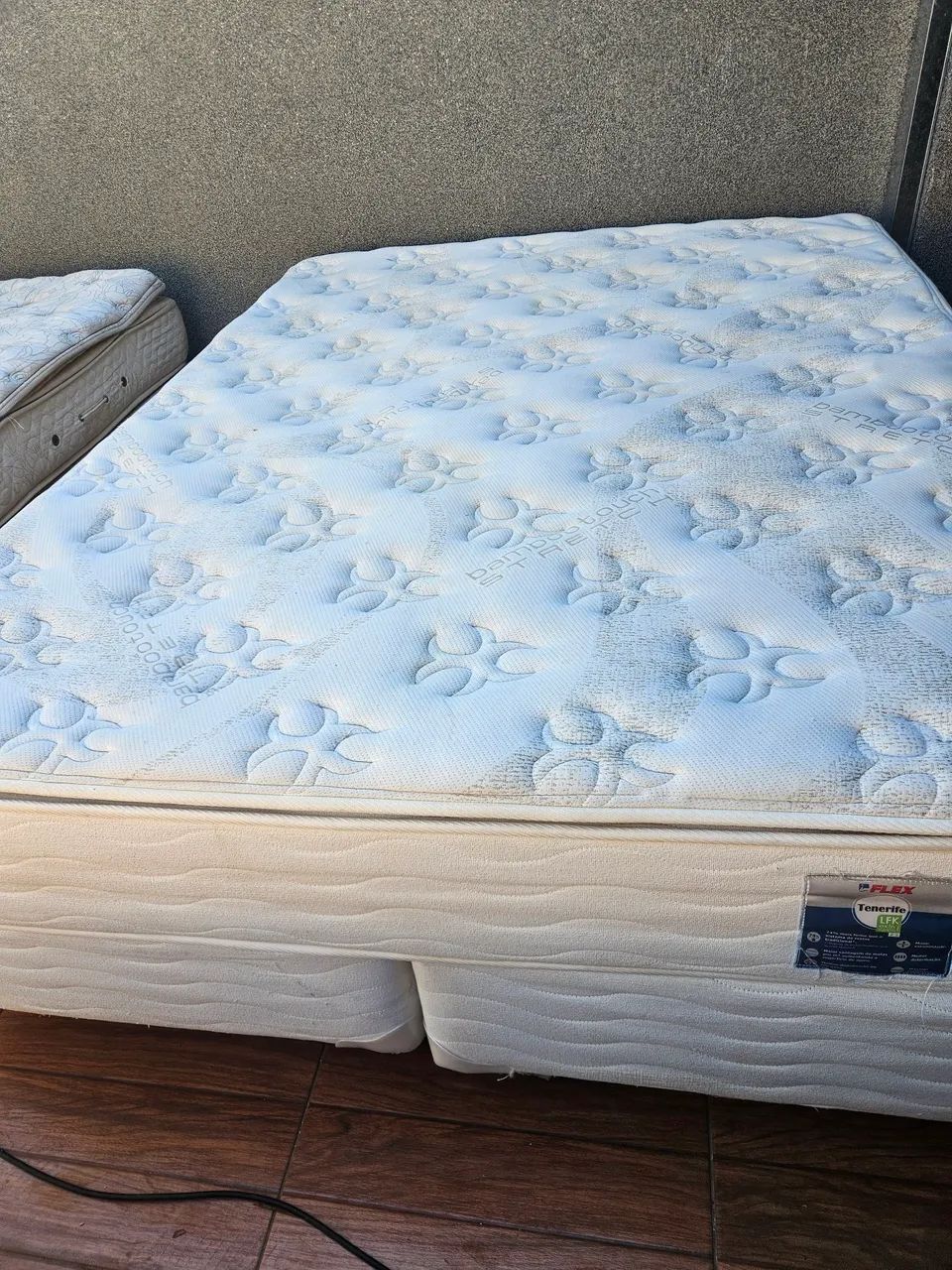 Cama Box Queen SIMMONS  - Foto 2