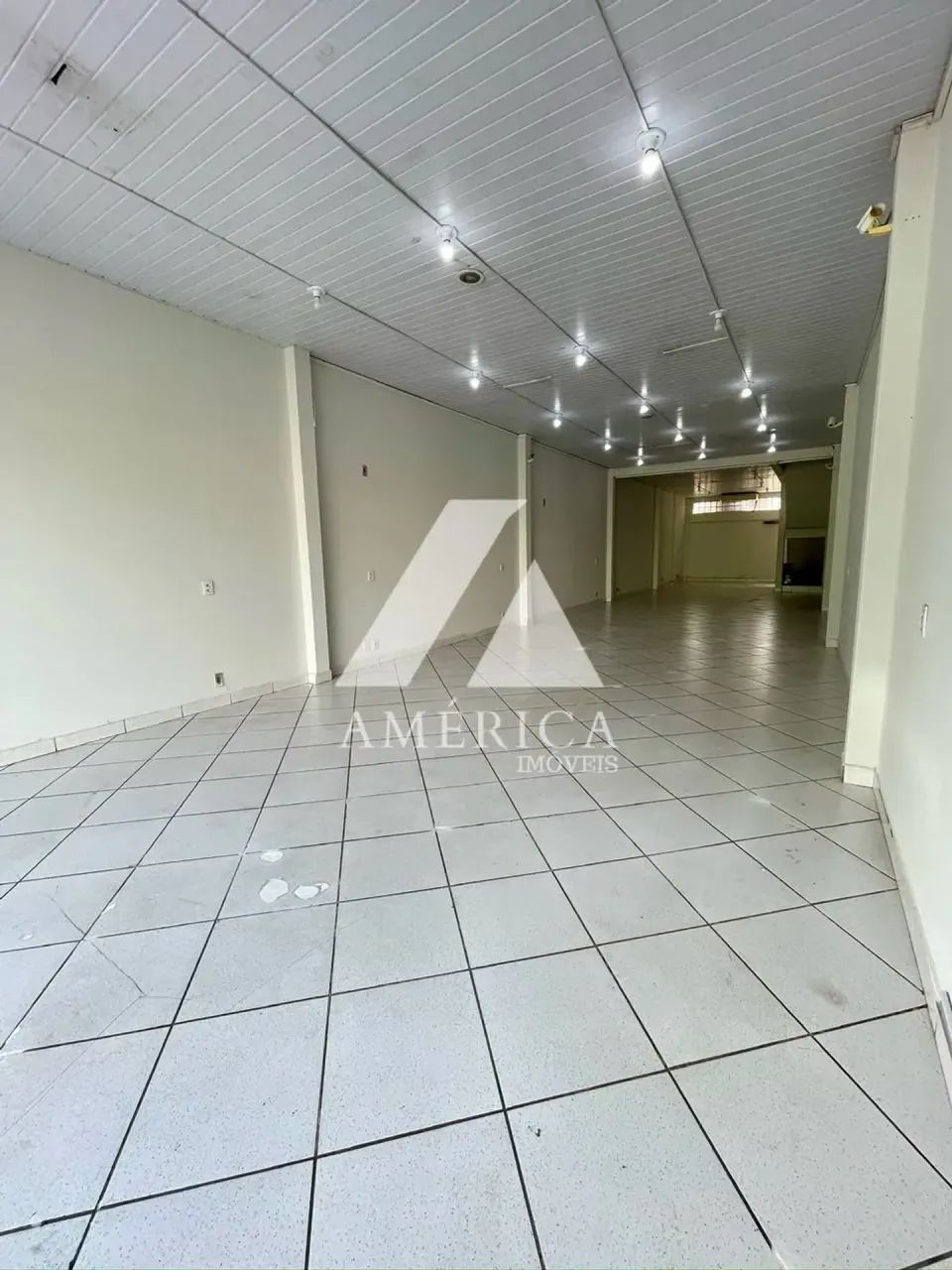 Galpão para locação com 202m² em Centro sul em Cuiabá-MT - Foto 2