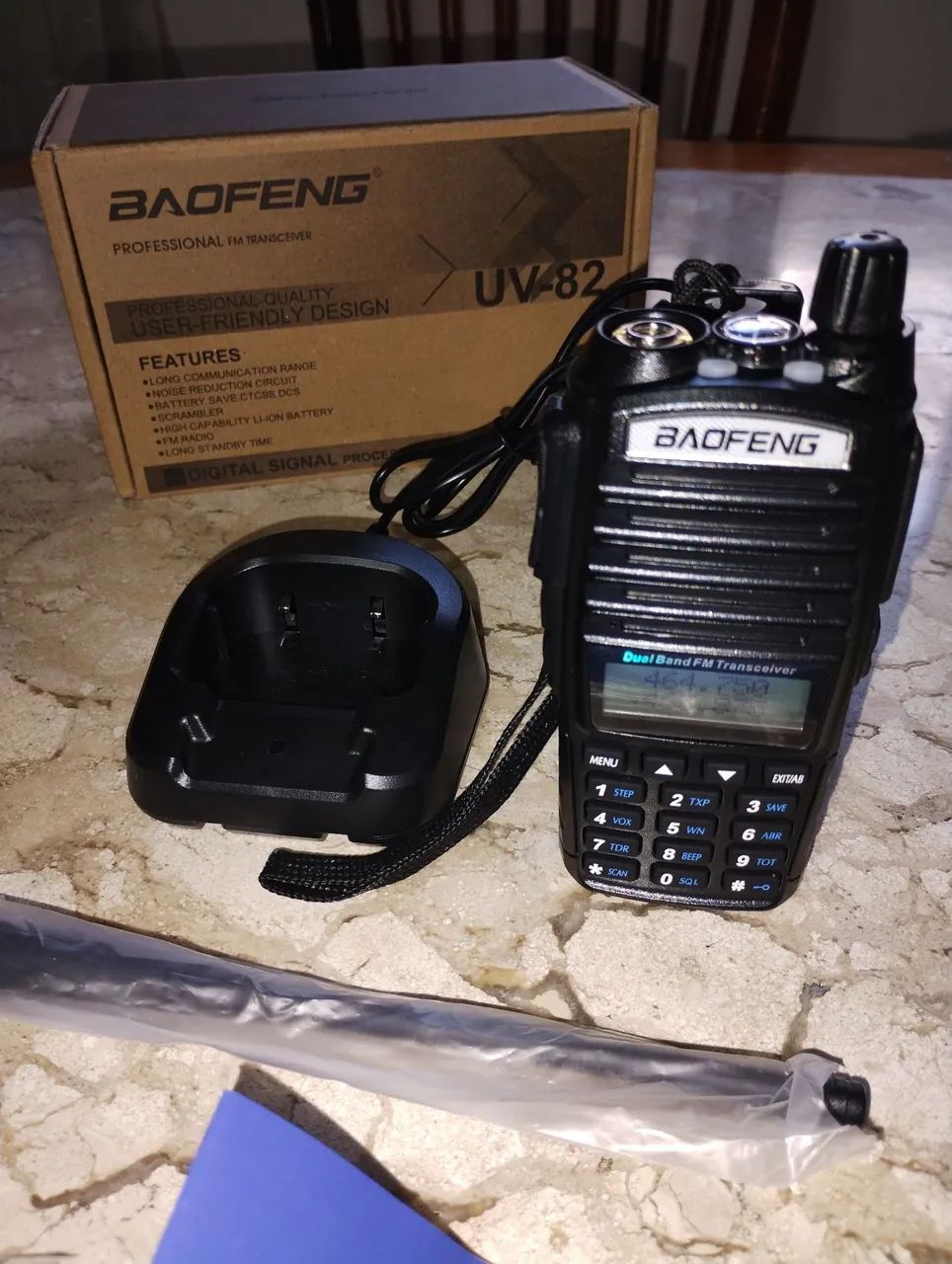  Rádio Baofeng V82 - Foto 2