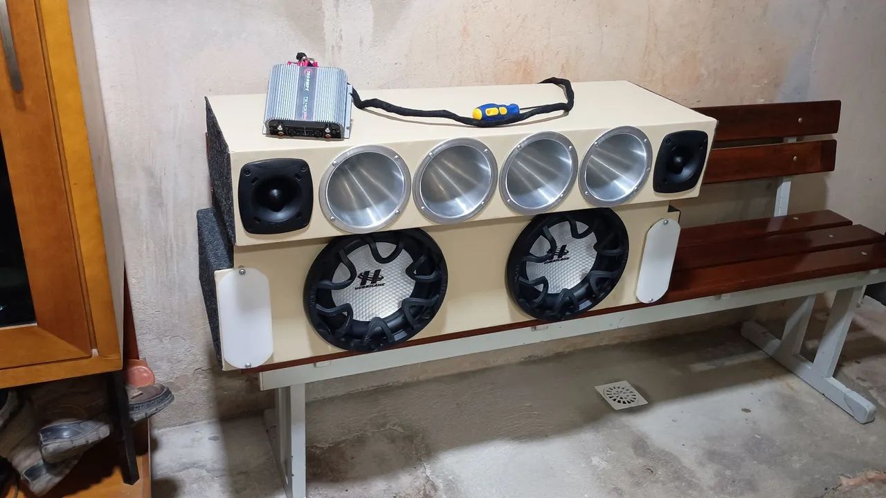 Vendo Caixa selada completa 