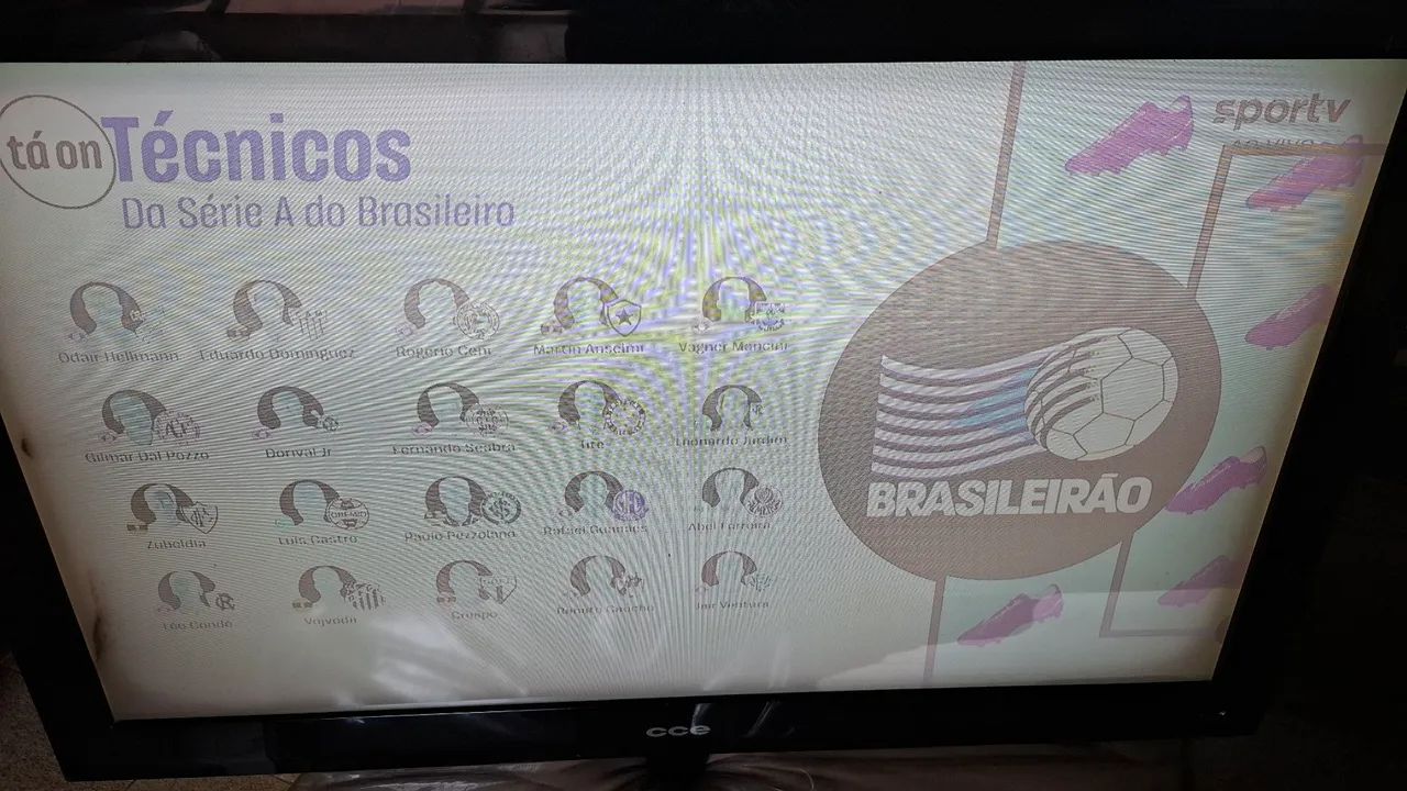 Tv CCE 42 polegadas com defeito modelo C420 