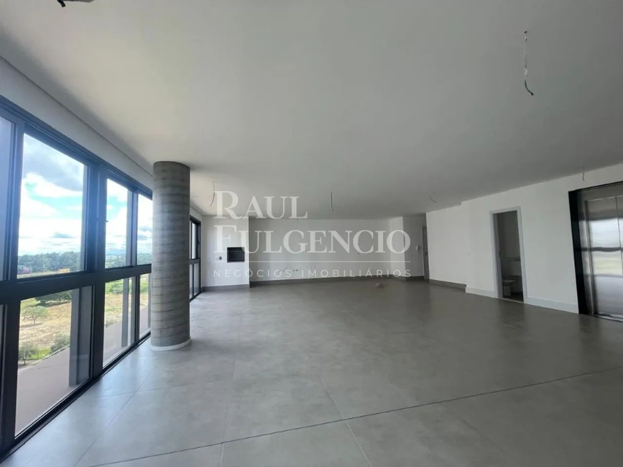 Apartamento no Edifício Atrio, 3 suítes, 3 Vagas de Garagem + Box - Foto 2