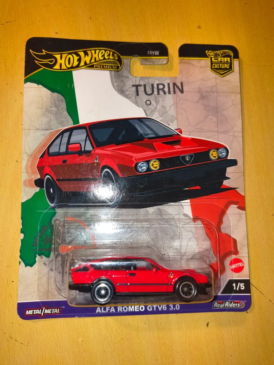Hotwheels premium alfa romeo 