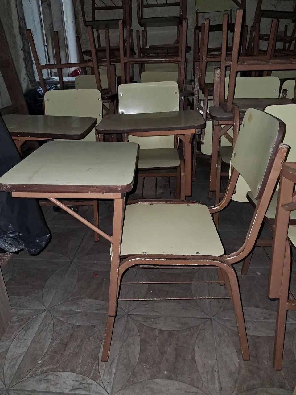 Cadeiras escolares - Foto 2