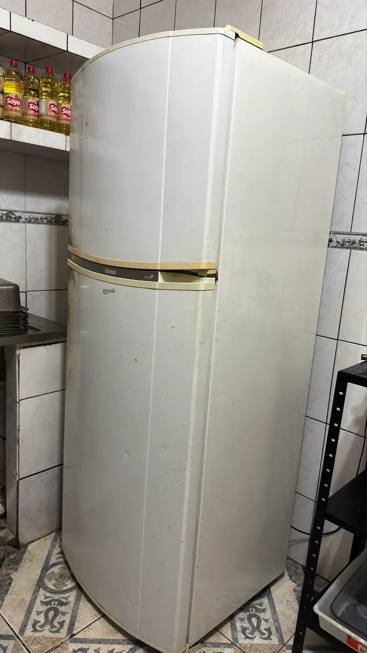 Geladeira com defeito 