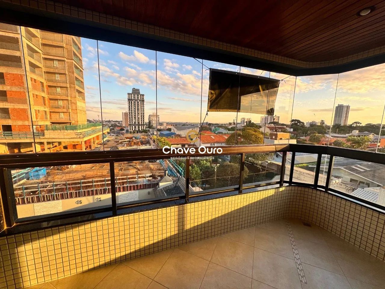 Apartamento à Venda no Centro de Cascavel