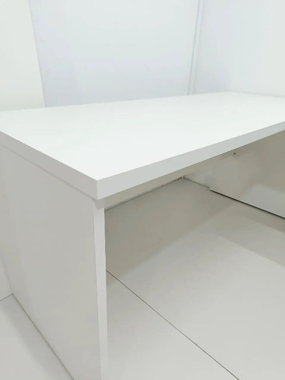 Mesa de escritório em L - Foto 3