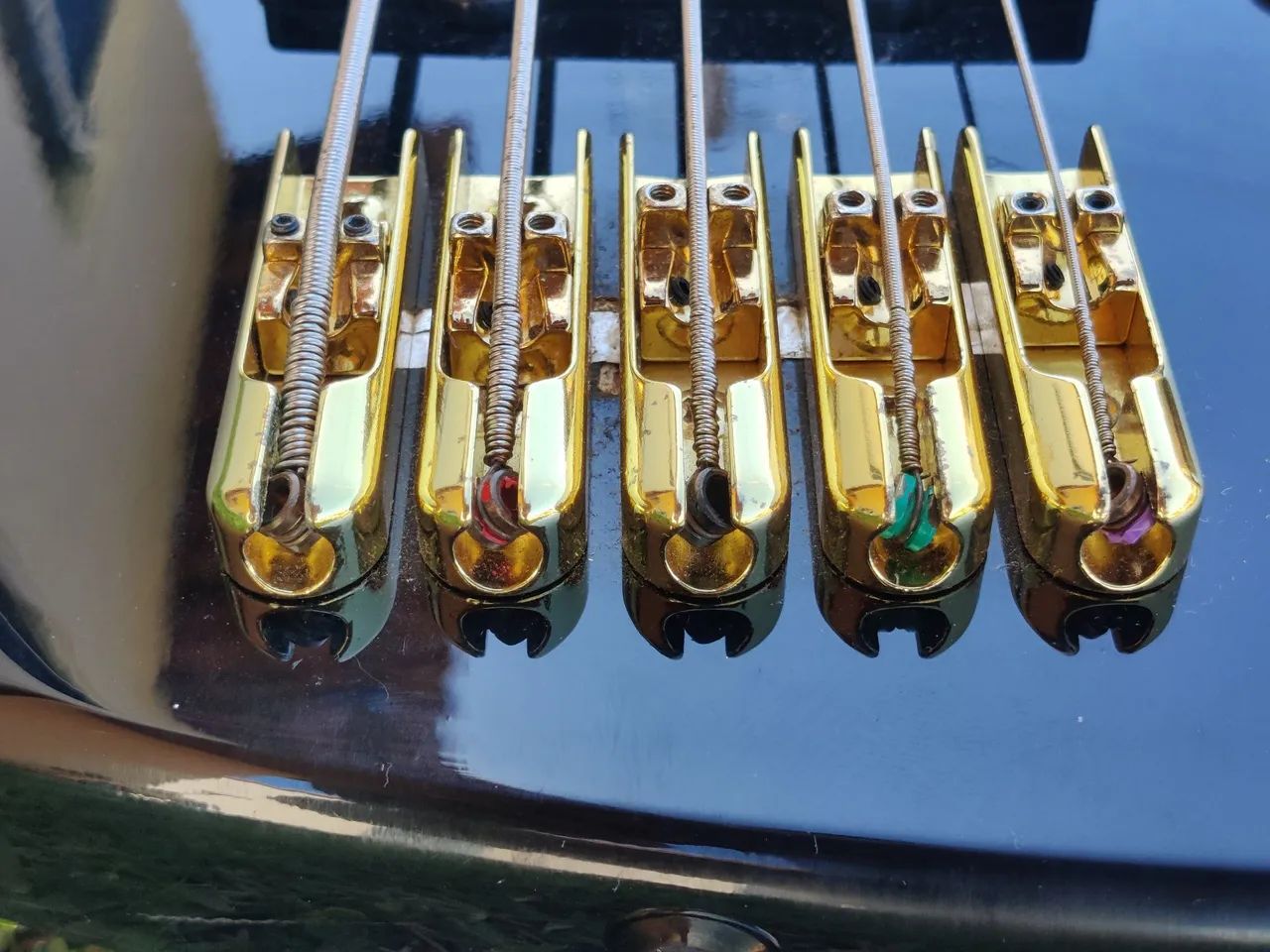 Contrabaixo Garcia Bass 5 Cordas - Foto 4