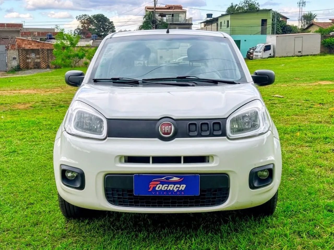 Fiat Uno Attractive 1.0 EVO Fire Flex 8V 5P 2016 - Foto 2