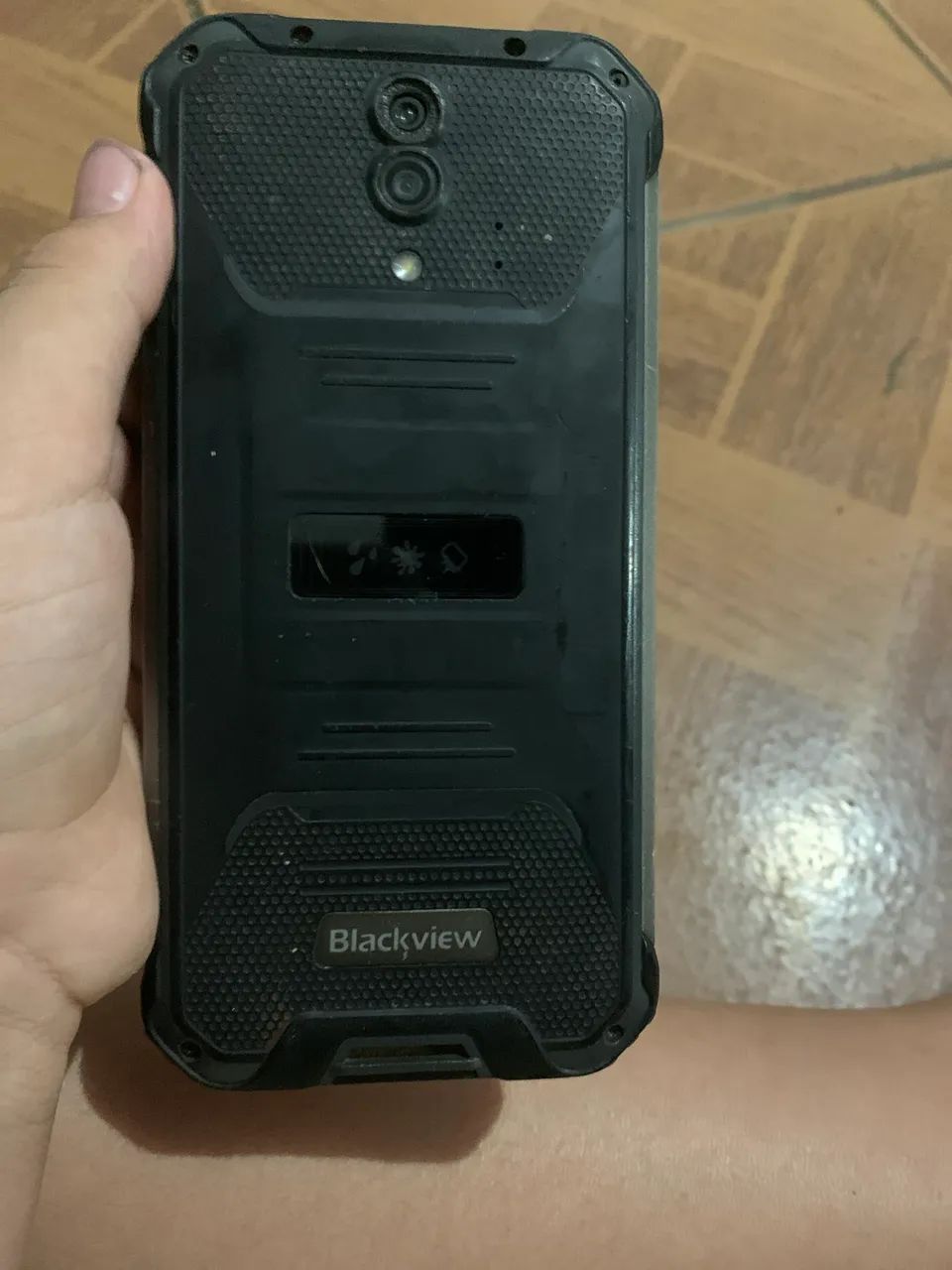 Celular indestrutível com alguns problemas - Foto 2